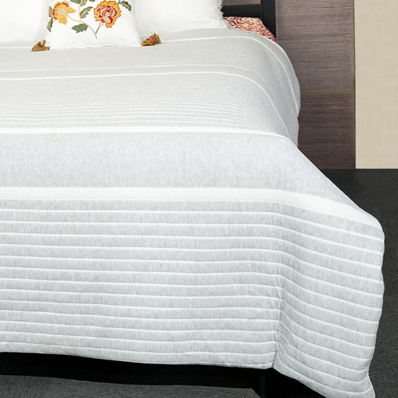 Socraigh Comforter poileistir Airy