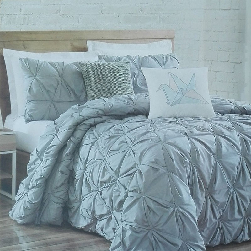 Tacar Cotton Bróidnithe Comforter